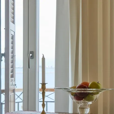 Nafpliou Chora, 1840 Seafront Mansion, Old Town *