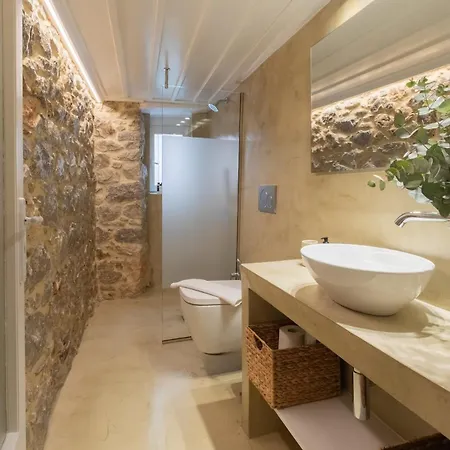 Nafpliou Chora, 1840 Seafront Mansion, Old Town Apartamento