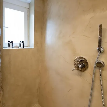 Nafpliou Chora, 1840 Seafront Mansion, Old Town Apartamento